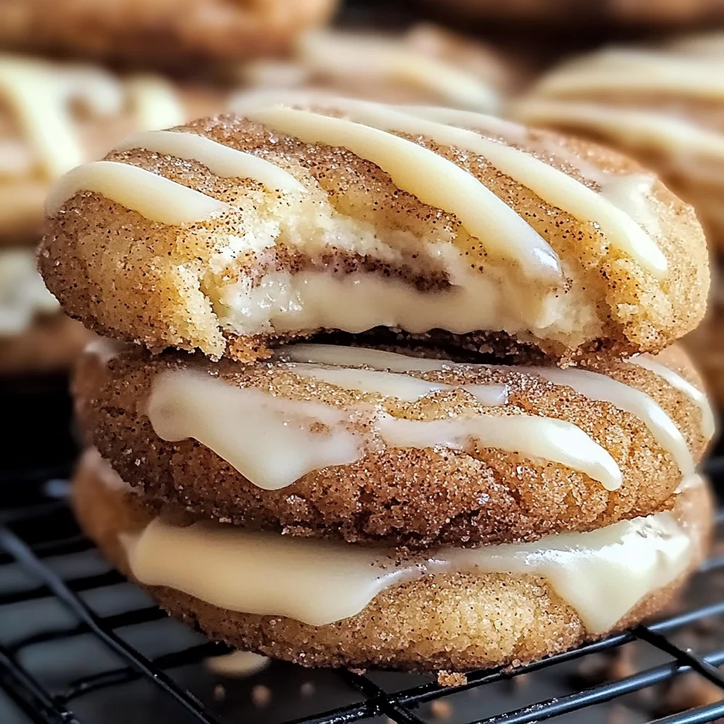 Cinnamon Roll Cheesecake Cookies